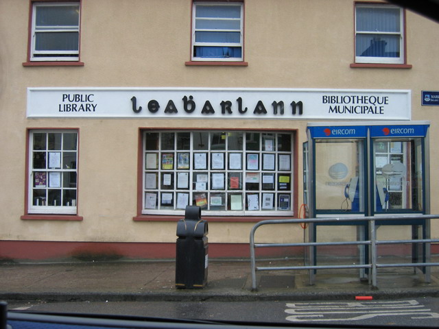 Bibliothèque municipale ?
