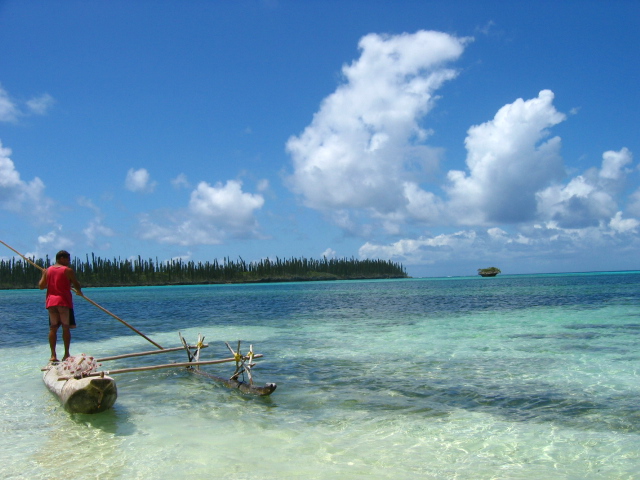 Pirogue en Baie de Saint Joseph